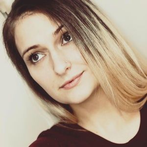 Meet your Posher, Heidi